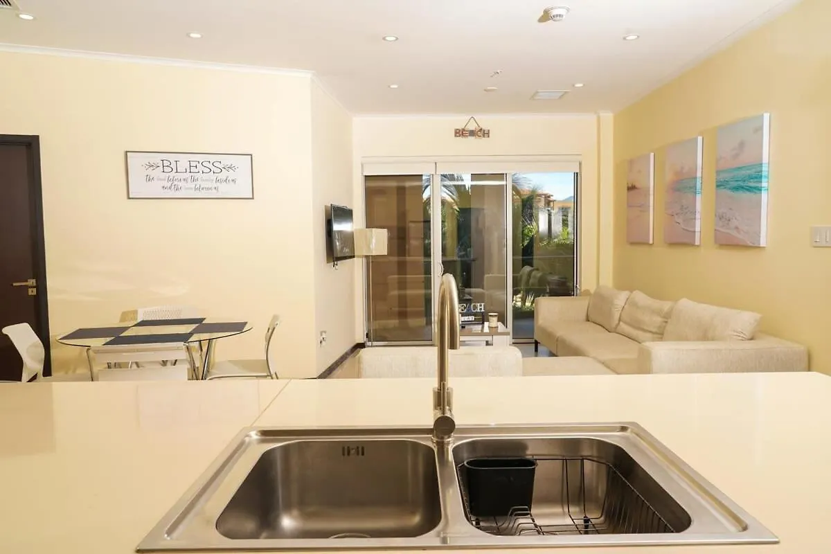 Beautiful Apartment In Eagle Beach Levent Palm Beach