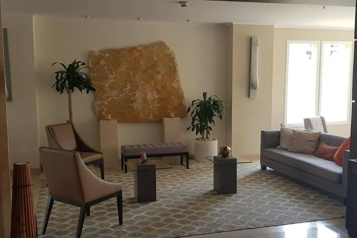 Beautiful Apartment In Eagle Beach Levent Palm Beach