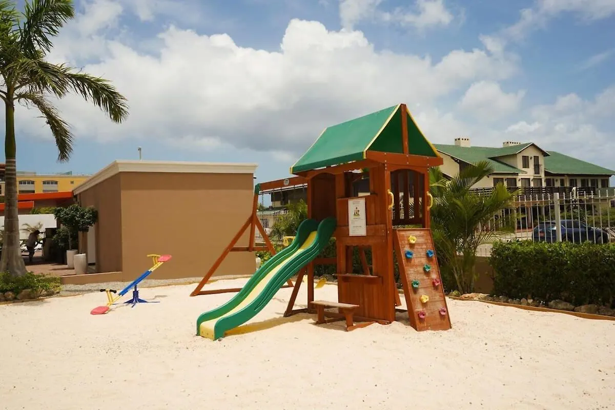 Beautiful Apartment In Eagle Beach Levent Palm Beach